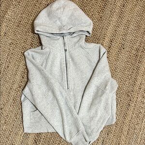 Lululemon heather gray scuba